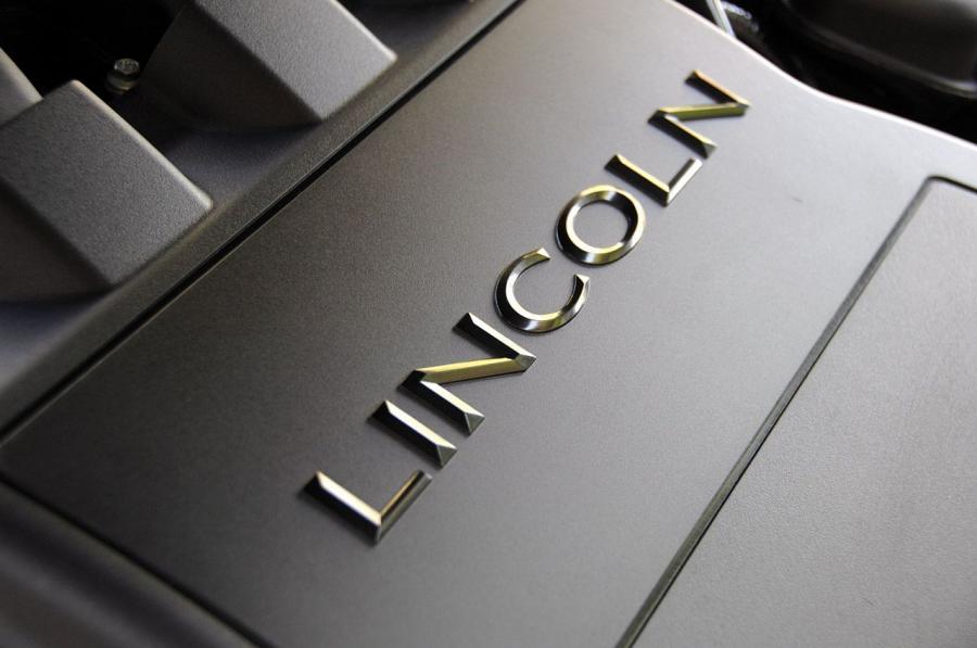 Lincoln MKZ 2010 года  (фото 64 из 211)